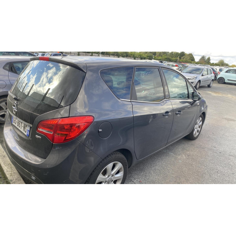 Feu arriere secondaire gauche (feux) OPEL MERIVA B Photo n°10