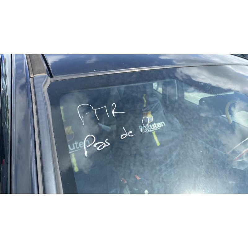 Hayon inferieur CITROEN C2 Photo n°15