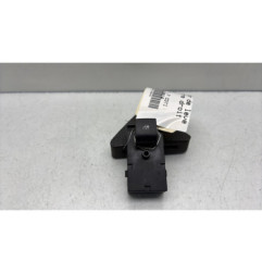Interrupteur de leve vitre arriere droit OPEL MERIVA B Photo n°1