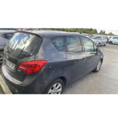 Pare boue arriere droit OPEL MERIVA B