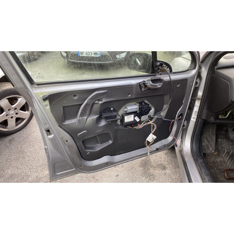 Serrure avant droit PEUGEOT 307 Photo n°13