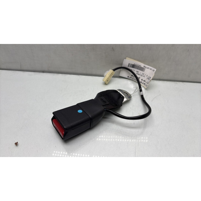 Attache ceinture arriere gauche SUZUKI SWIFT 5 Photo n°3