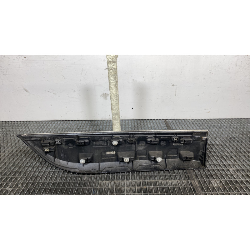 Baguette de porte arriere gauche  RENAULT SCENIC 3 Photo n°4
