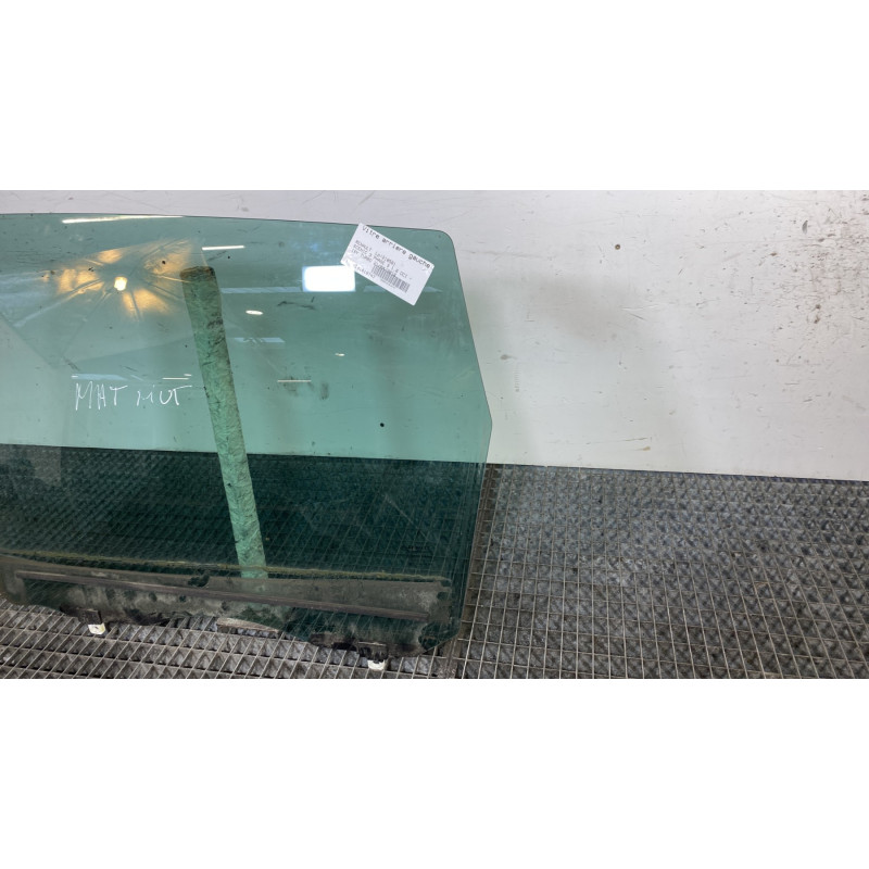 Vitre arriere gauche RENAULT SCENIC 3 Photo n°5