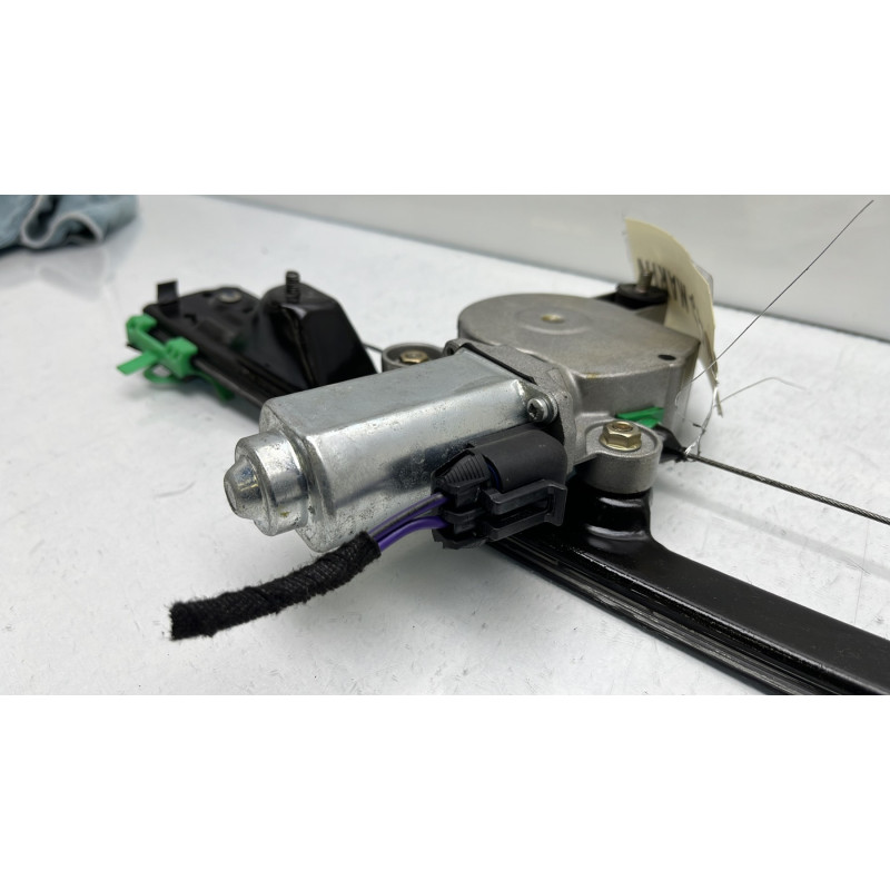 Leve vitre electrique avant gauche FIAT PUNTO 2 Photo n°5