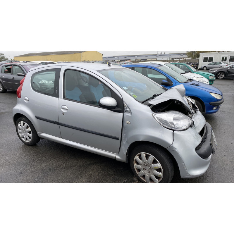 Pretensionneur de ceinture avant gauche PEUGEOT 107 Photo n°11