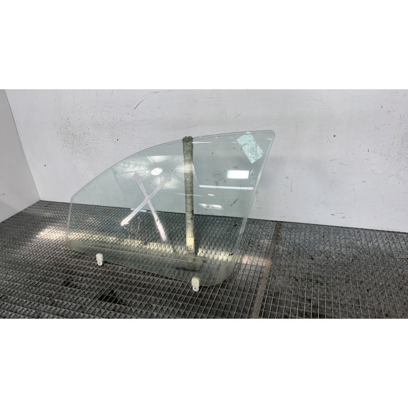 Vitre avant gauche MITSUBISHI OUTLANDER 2 Photo n°3
