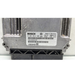 Calculateur moteur MITSUBISHI OUTLANDER 2