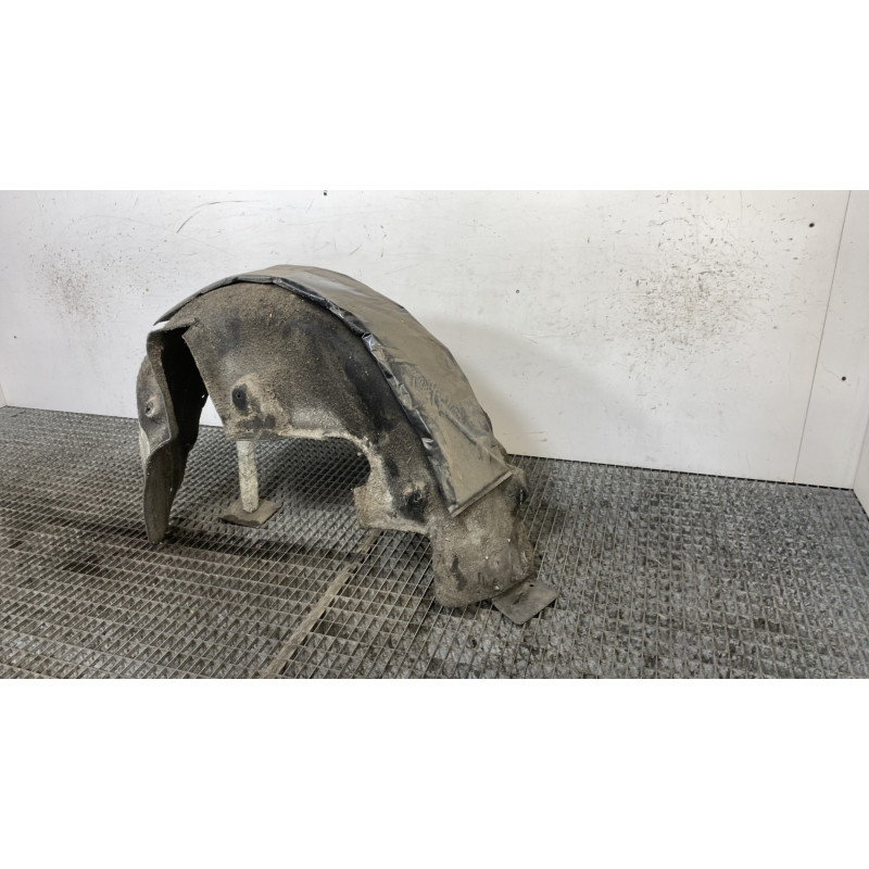 Pare boue arriere gauche MERCEDES CLASSE C 204 Photo n°4