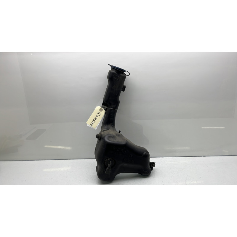 Vase de lave glace MERCEDES CLASSE C 204 Photo n°5