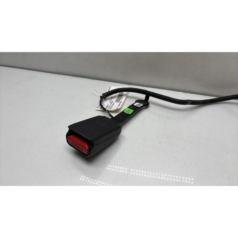 Attache ceinture avant droit HYUNDAI I 20 2 Photo n°3