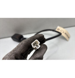 Attache ceinture avant gauche HYUNDAI I 20 2