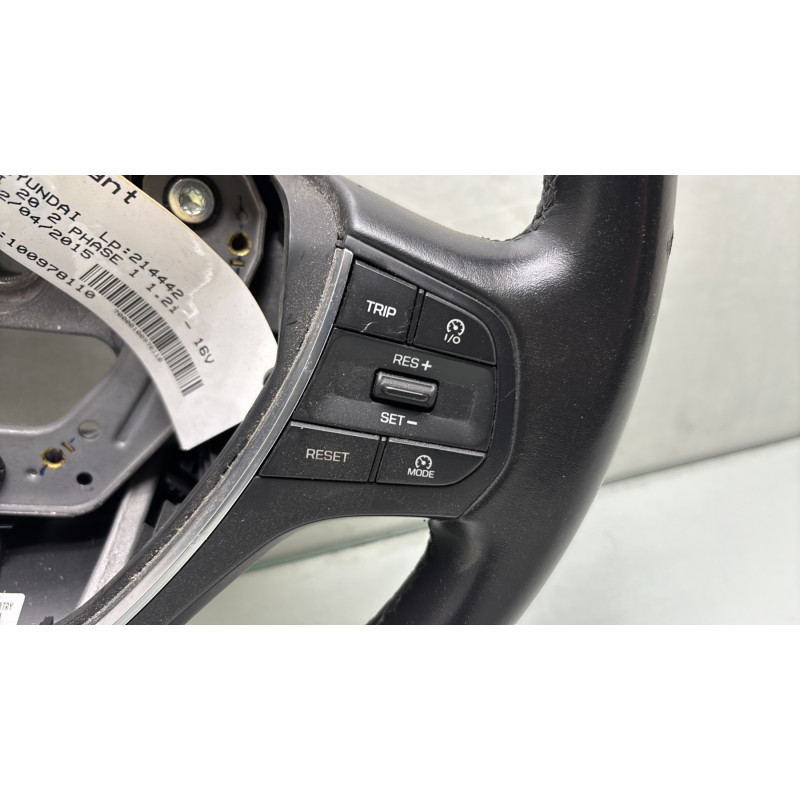 Volant HYUNDAI I 20 2 Photo n°3