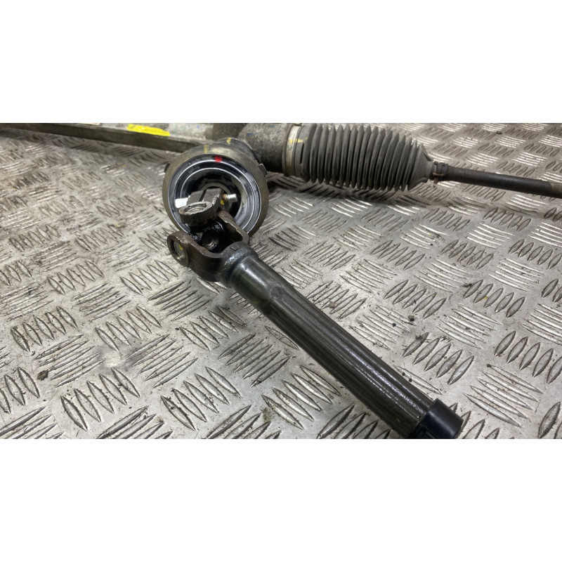 Cremaillere assistee HYUNDAI I 20 2 Photo n°5