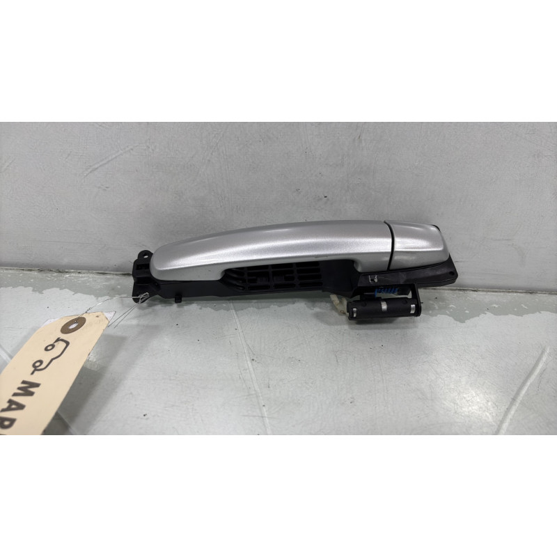 Poignee porte avant droit SUZUKI CELERIO Photo n°2