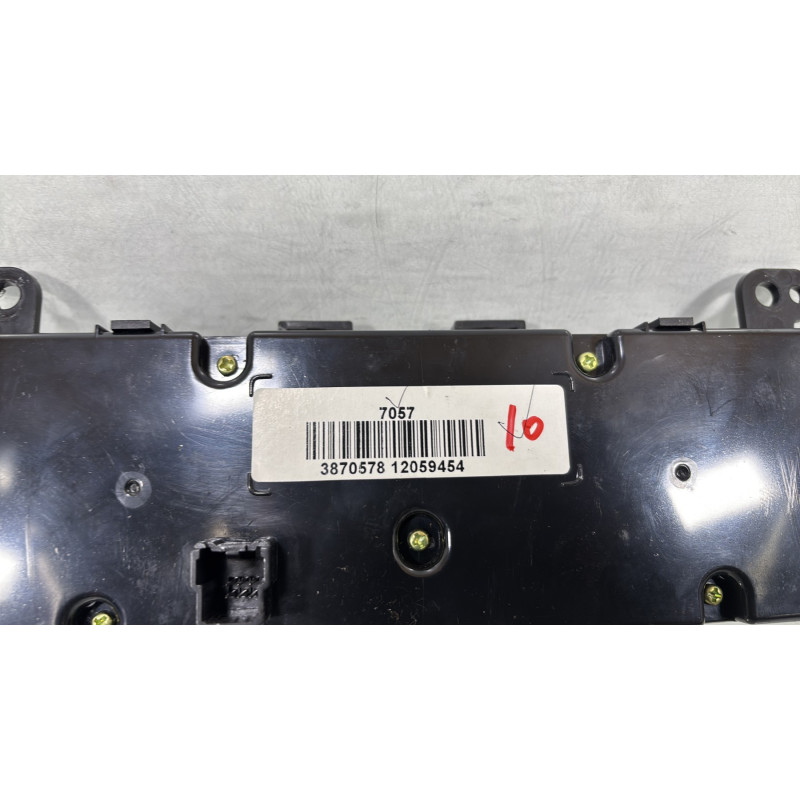 Commande chauffage CHEVROLET ORLANDO Photo n°5