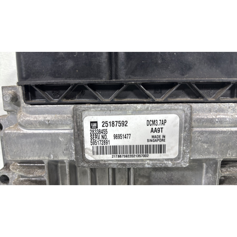 Calculateur moteur CHEVROLET ORLANDO Photo n°2
