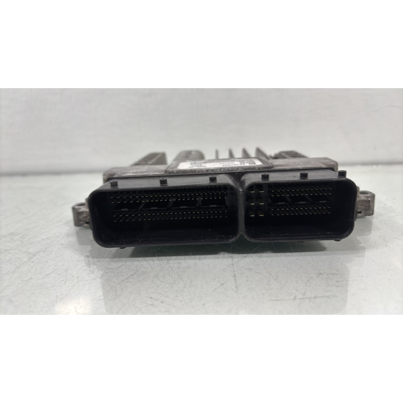 Calculateur moteur CHEVROLET ORLANDO Photo n°3