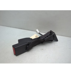 Attache ceinture arriere gauche NISSAN QASHQAI 1