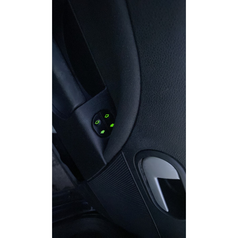 Poignee porte avant gauche FORD FIESTA 5 Photo n°15