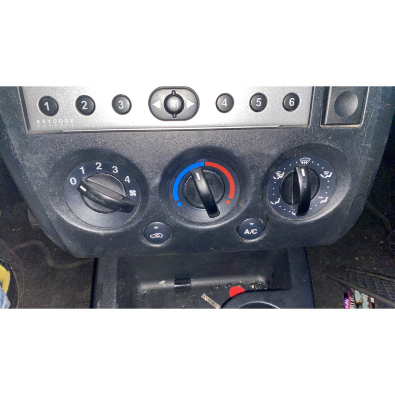 Poignee porte avant gauche FORD FIESTA 5 Photo n°19