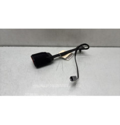 Attache ceinture avant gauche NISSAN TOWNSTAR