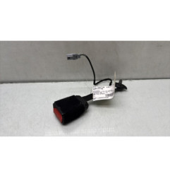 Attache ceinture avant gauche NISSAN TOWNSTAR
