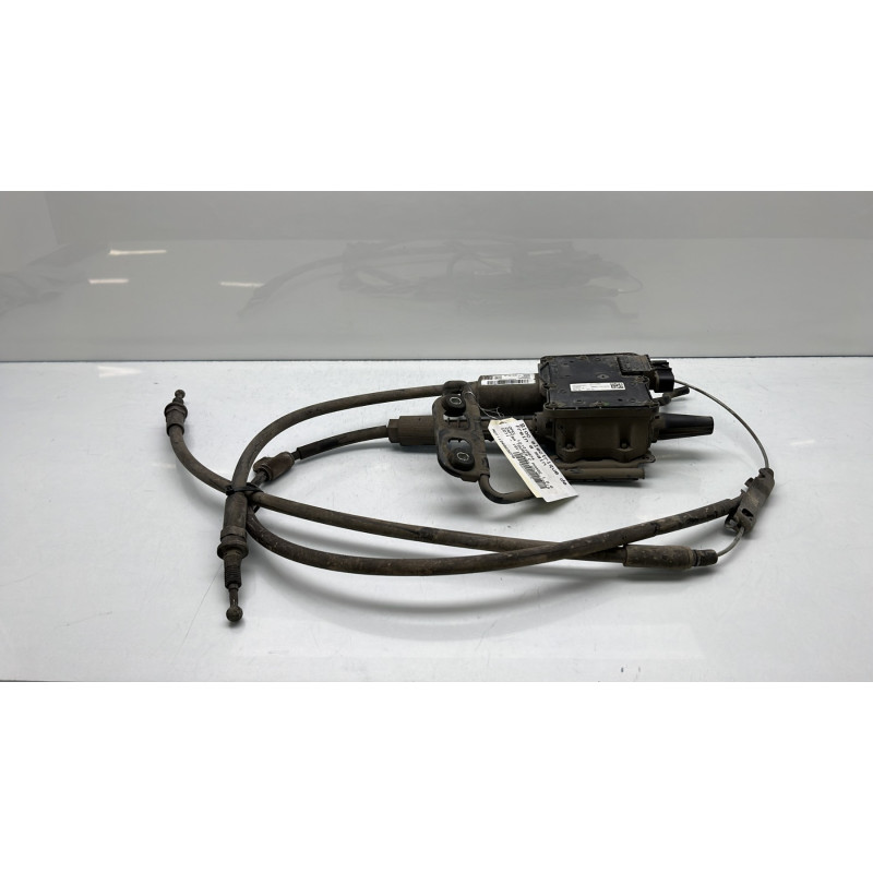 Bloc electrique de frein a main OPEL ZAFIRA TOURER C Photo n°1