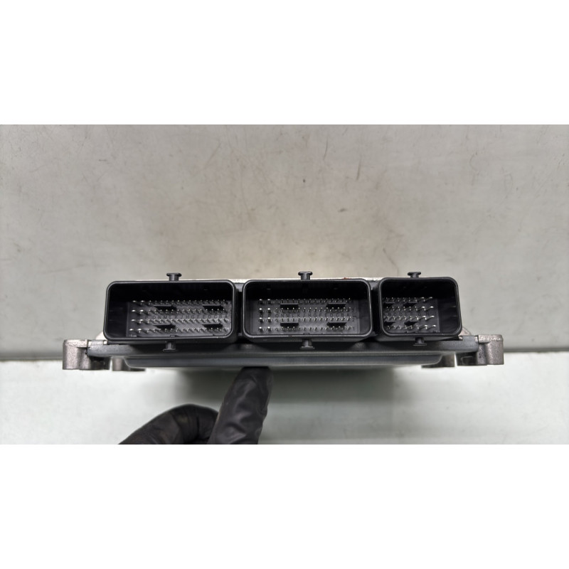 Calculateur moteur NISSAN TOWNSTAR Photo n°3