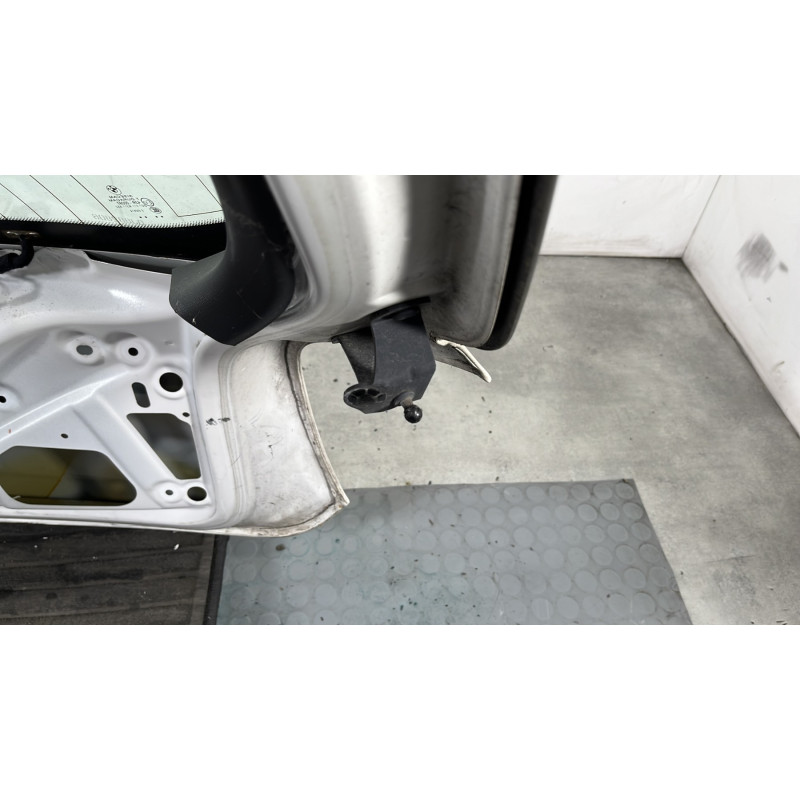 Malle/Hayon arriere BMW SERIE 1 F20 Photo n°8