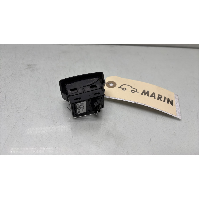 Interrupteur de leve vitre arriere gauche BMW SERIE 1 F20 Photo n°2