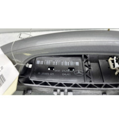 Poignee porte avant droit MERCEDES CLASSE C 204