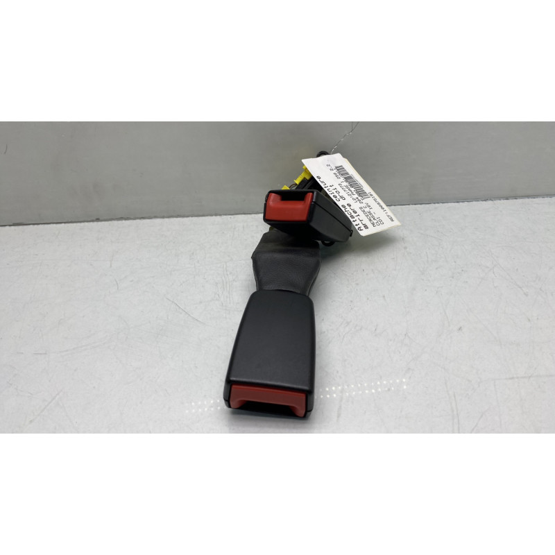 Attache ceinture arriere droit MERCEDES CLASSE C 204 Photo n°4