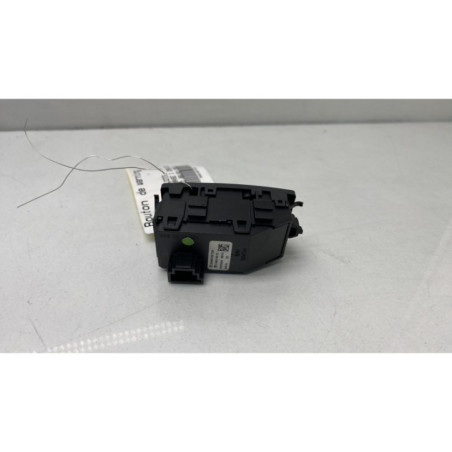 Bouton de warning MERCEDES CLASSE C 204