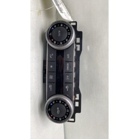 Commande chauffage MERCEDES CLASSE C 204 Photo n°1