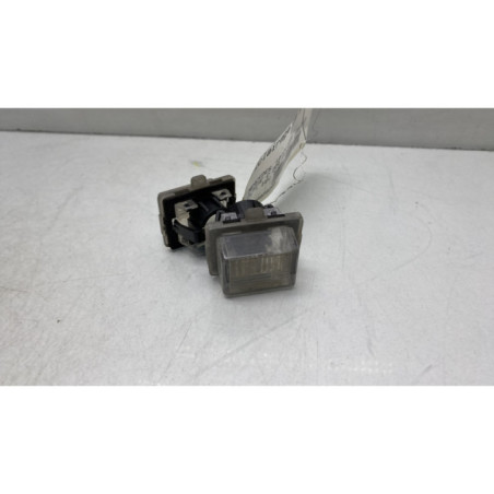 Eclairage de plaque MERCEDES CLASSE C 204