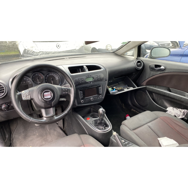 Leve vitre electrique arriere gauche SEAT LEON 2 Photo n°20