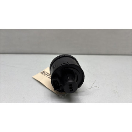 Commande de phare VOLKSWAGEN POLO 5