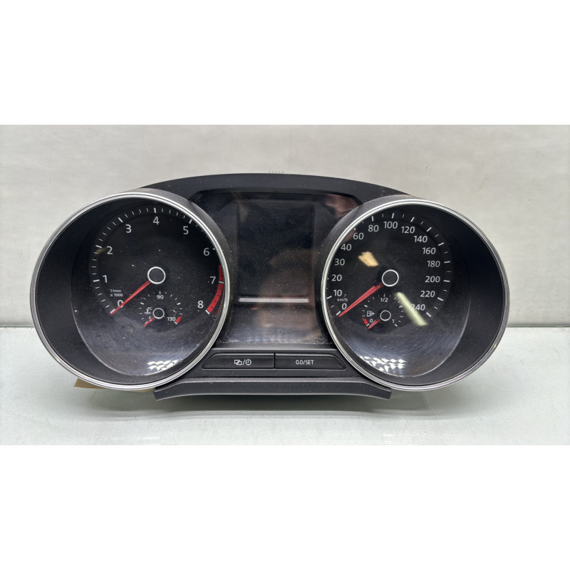 Compteur VOLKSWAGEN POLO 5 Photo n°1