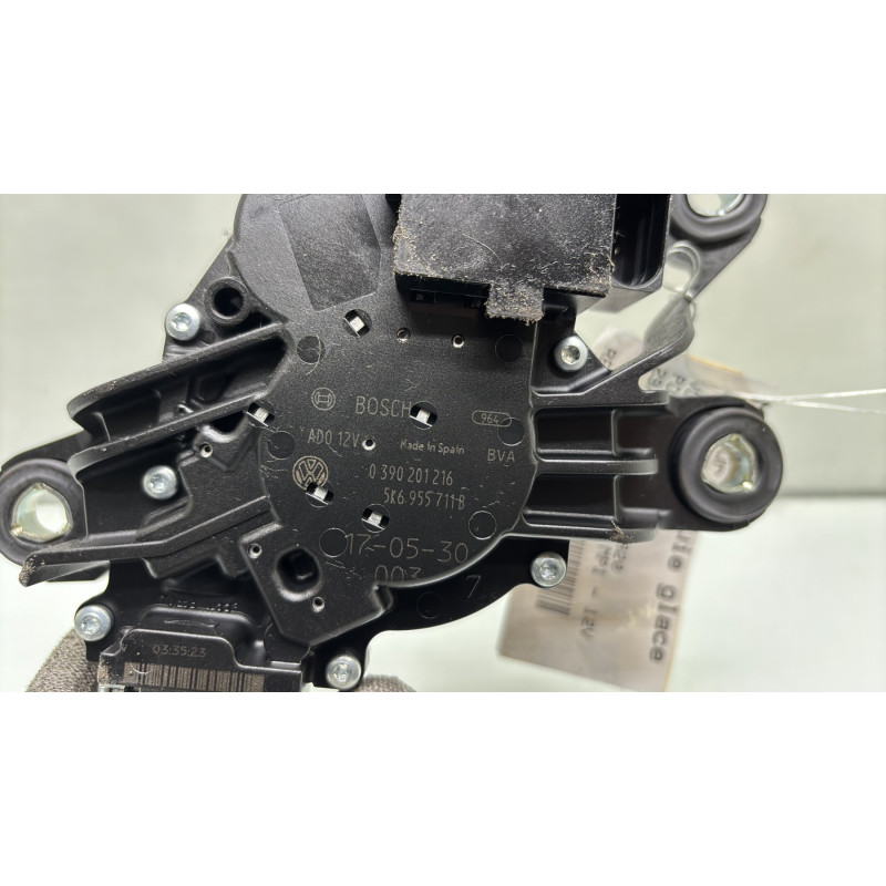 Moteur essuie glace arriere VOLKSWAGEN POLO 5 Photo n°4
