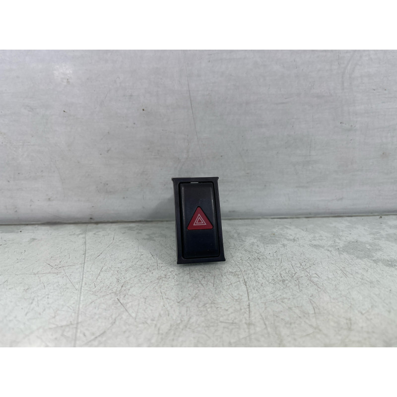 Bouton de warning SUZUKI JIMNY 1 Photo n°1