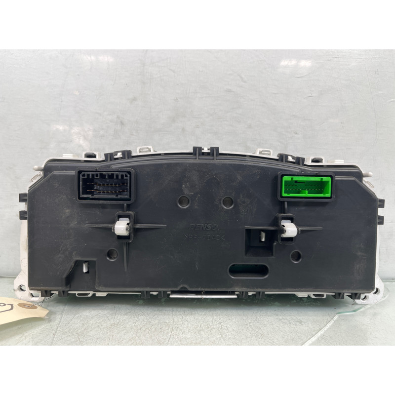 Compteur SUZUKI JIMNY 1 Photo n°2
