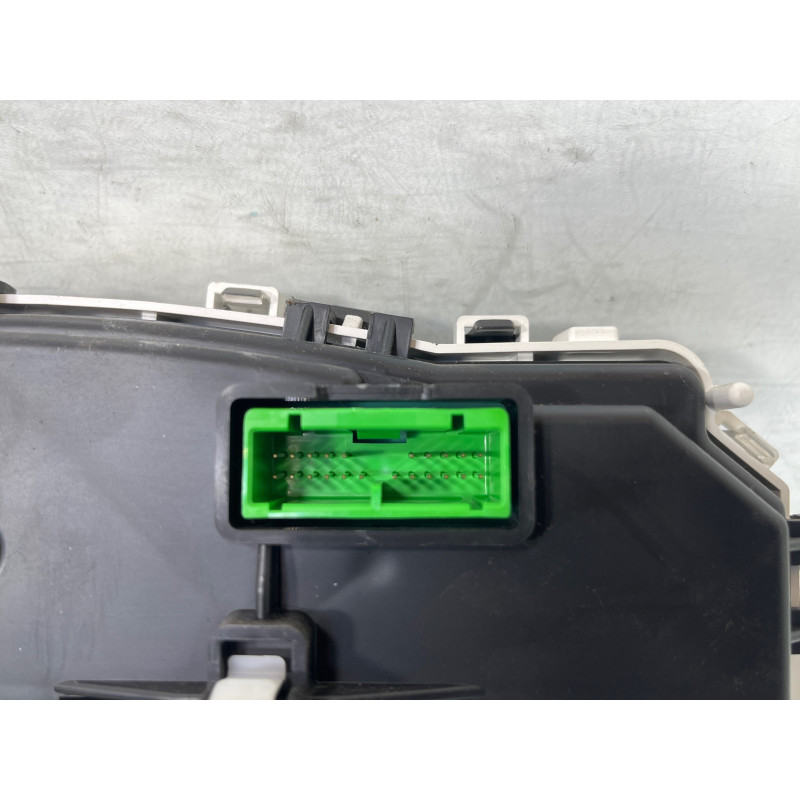 Compteur SUZUKI JIMNY 1 Photo n°4