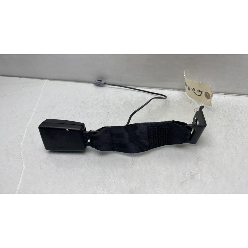 Attache ceinture arriere gauche RENAULT TWINGO 3 Photo n°3