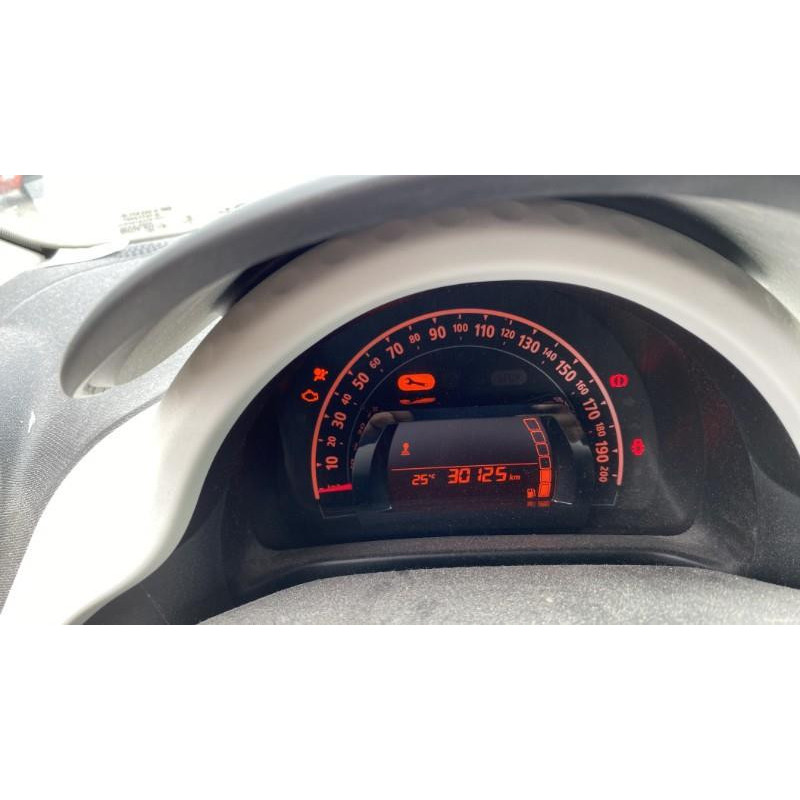 Interrupteur de leve vitre avant droit RENAULT TWINGO 3 Photo n°16
