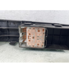 Interrupteur de leve vitre avant gauche NISSAN MICRA 3