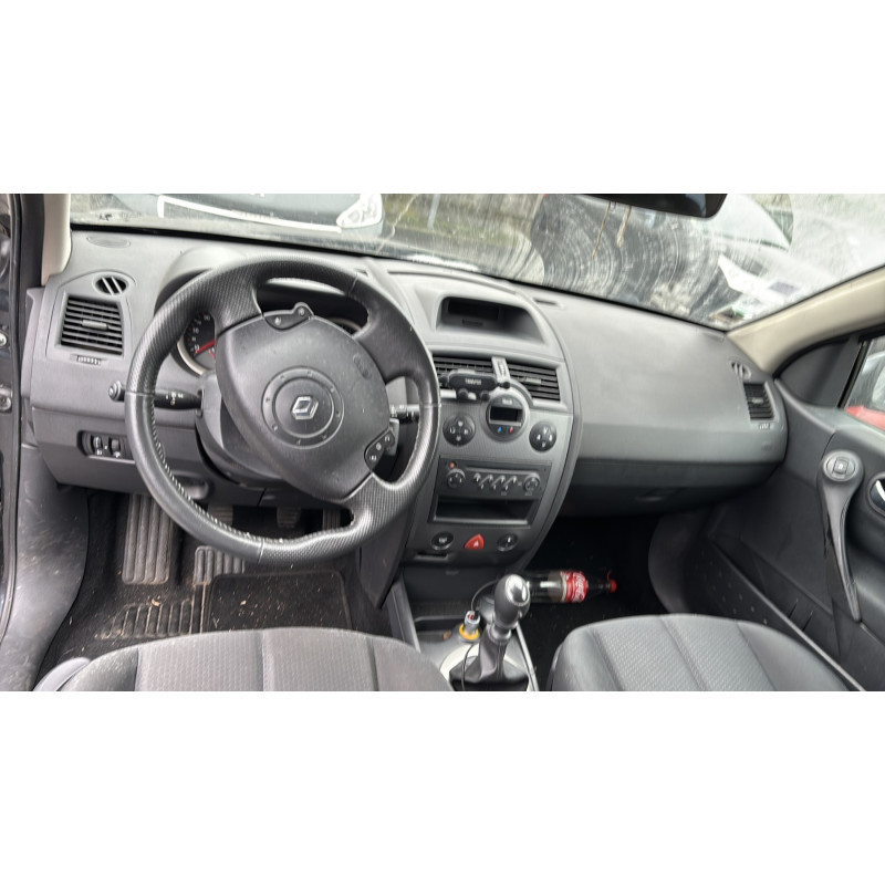 Aile avant gauche RENAULT MEGANE 2 Photo n°16