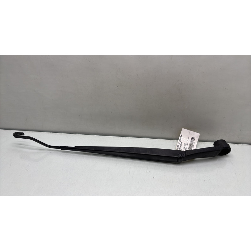 Bras essuie glace avant gauche HYUNDAI I 20 2 Photo n°1