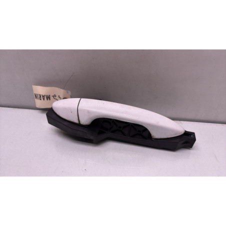 Poignee porte arriere droit HYUNDAI I 20 2 Photo n°1
