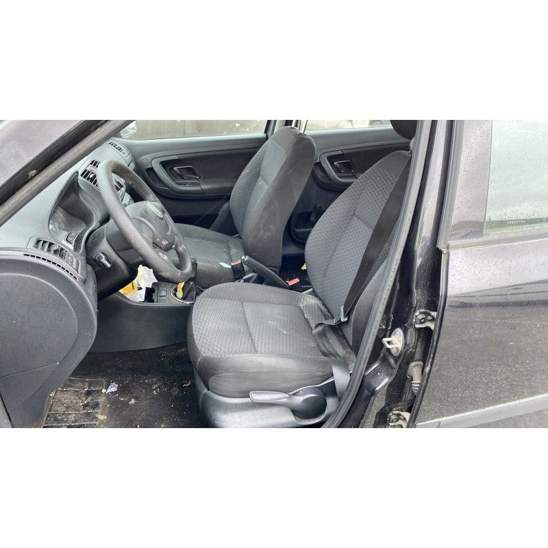 Vase de lave glace SKODA FABIA 2 Photo n°13